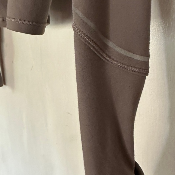 lululemon Long-Sleeve Shirt - Picture 2 of 9